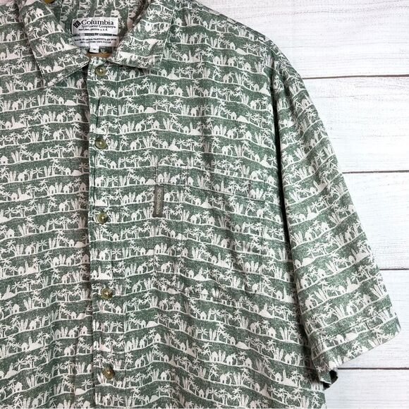 Columbia Men’s Short Sleeve Green Hawaiian Button Down Shirt Cotton Size M - Picture 4 of 10